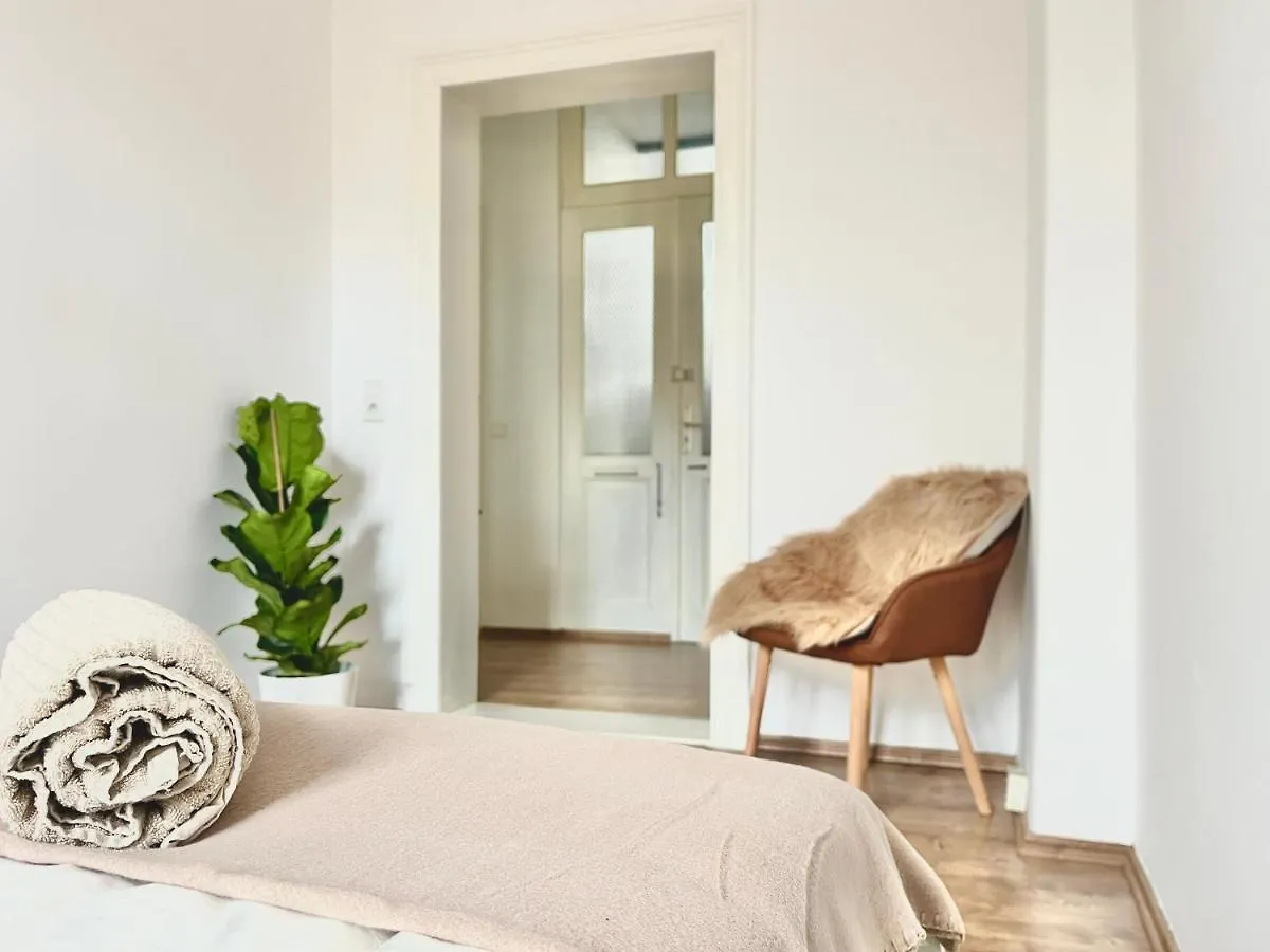 Golden Deer Apartment - 3 Schlafzimmer - Zentrum - 92M² Hannover